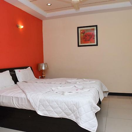 Hotel Subhalakshmi Palace Karaikudi Dış mekan fotoğraf