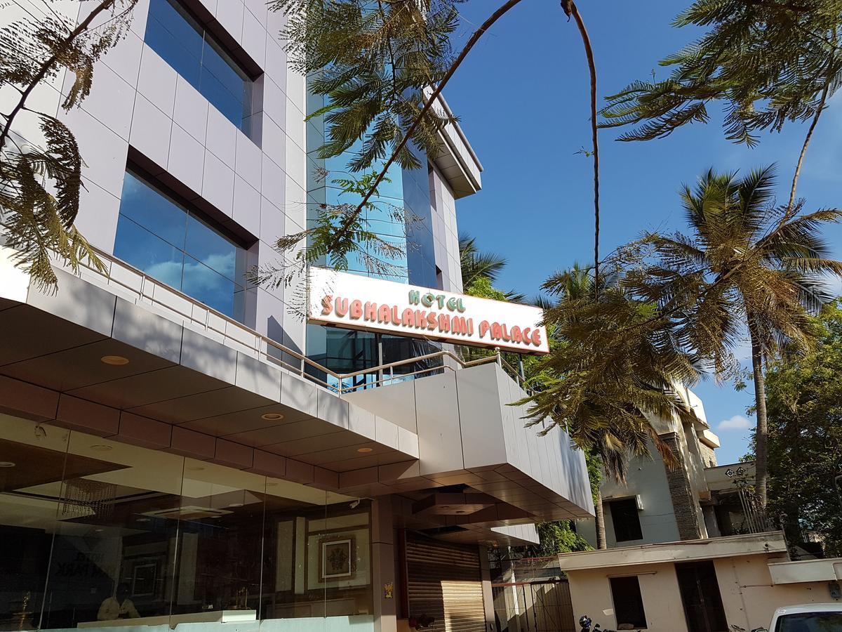 Hotel Subhalakshmi Palace Karaikudi Dış mekan fotoğraf