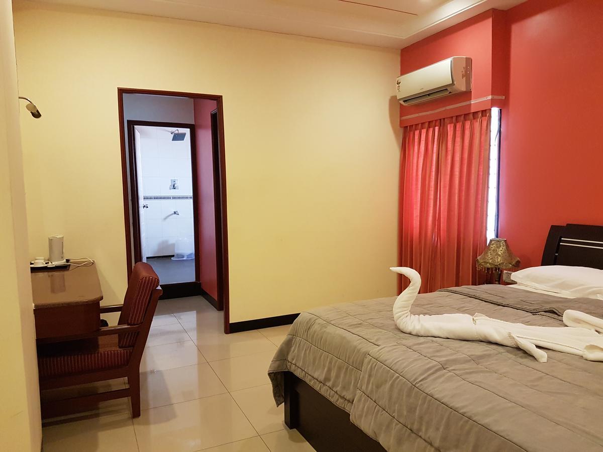 Hotel Subhalakshmi Palace Karaikudi Dış mekan fotoğraf