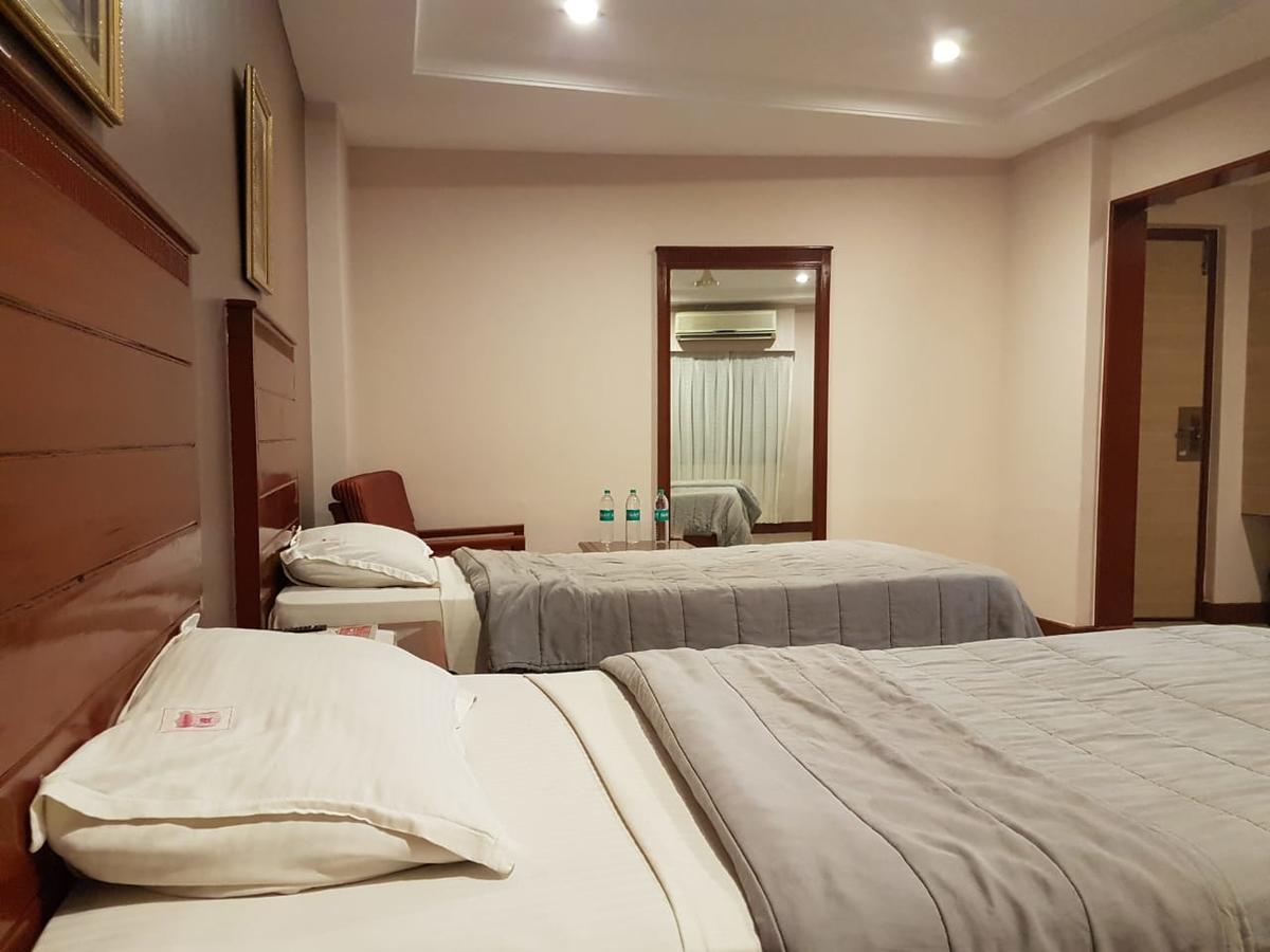 Hotel Subhalakshmi Palace Karaikudi Dış mekan fotoğraf