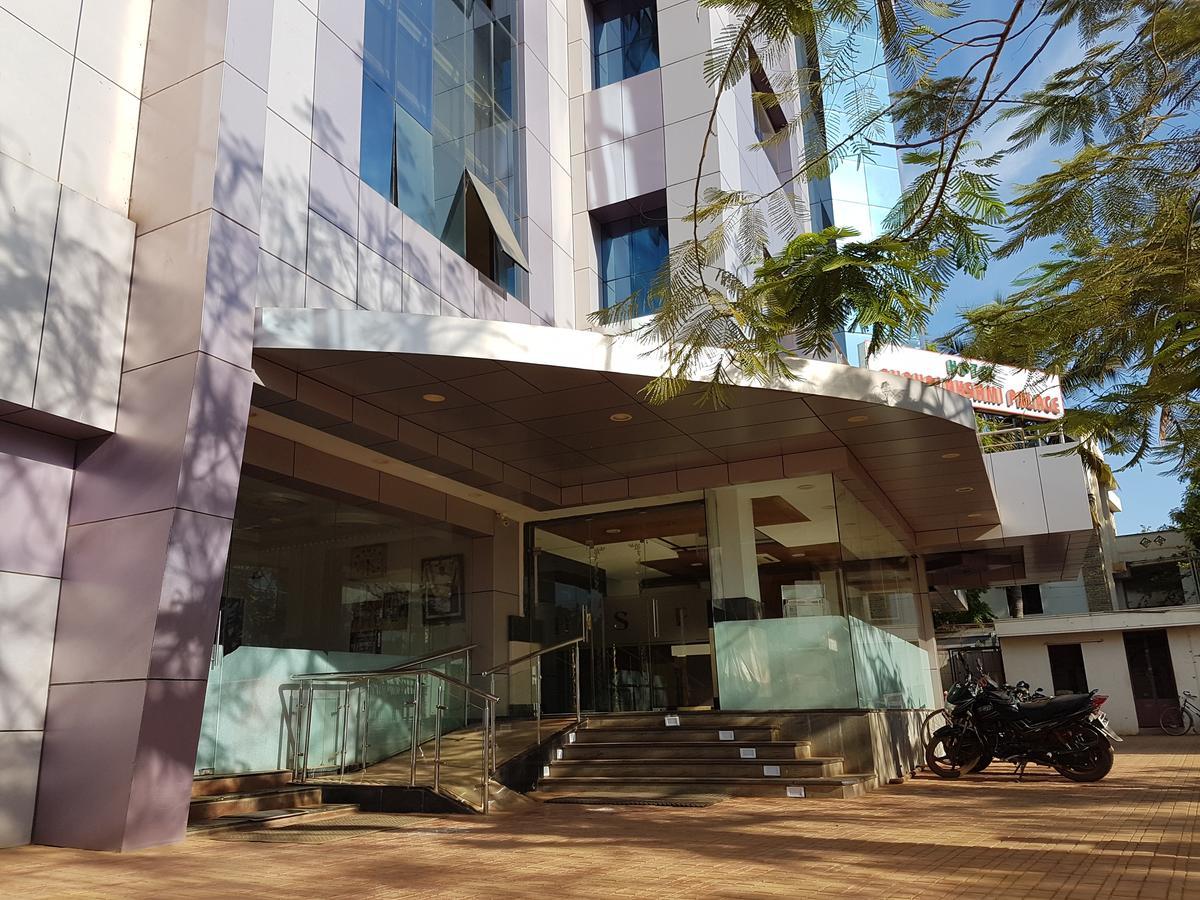 Hotel Subhalakshmi Palace Karaikudi Dış mekan fotoğraf