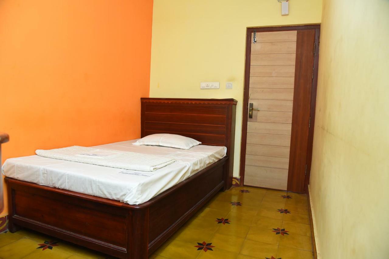 Hotel Subhalakshmi Palace Karaikudi Dış mekan fotoğraf