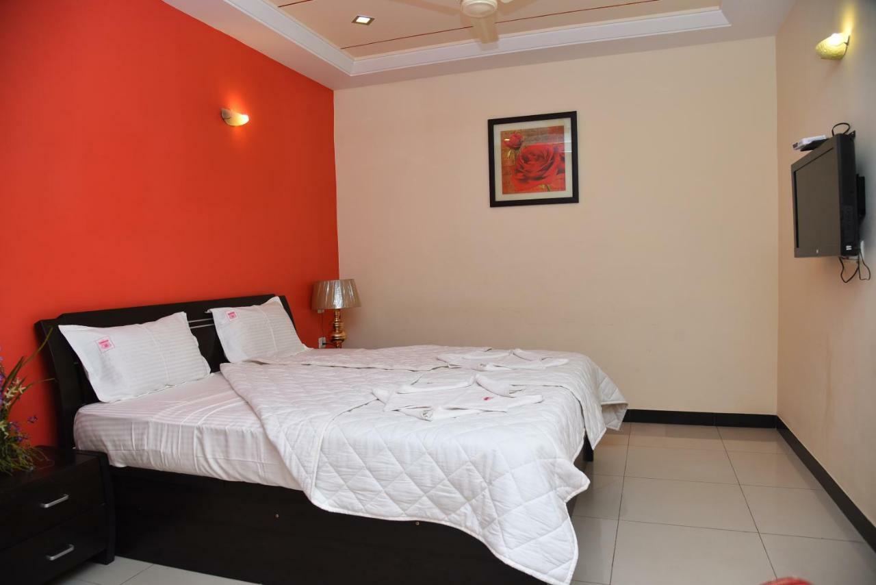 Hotel Subhalakshmi Palace Karaikudi Dış mekan fotoğraf