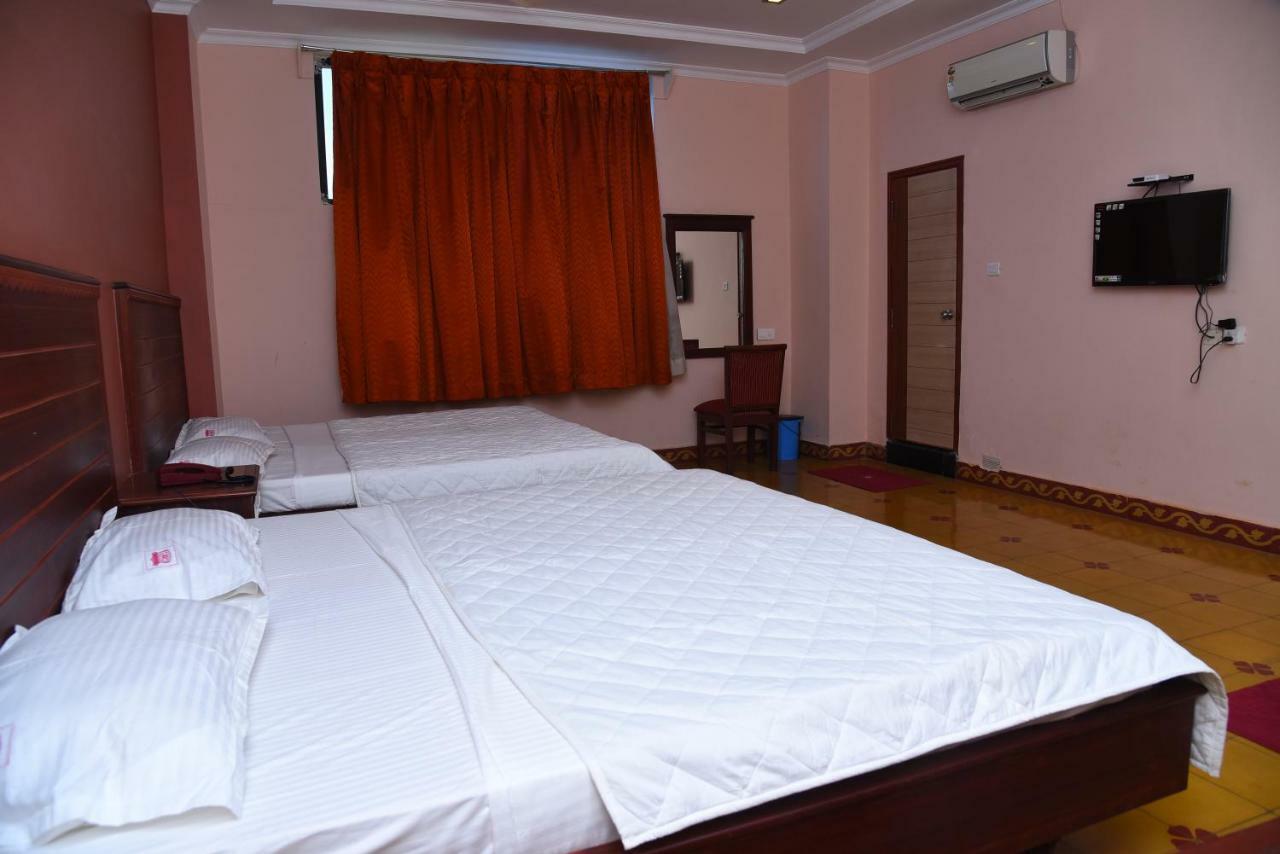 Hotel Subhalakshmi Palace Karaikudi Dış mekan fotoğraf