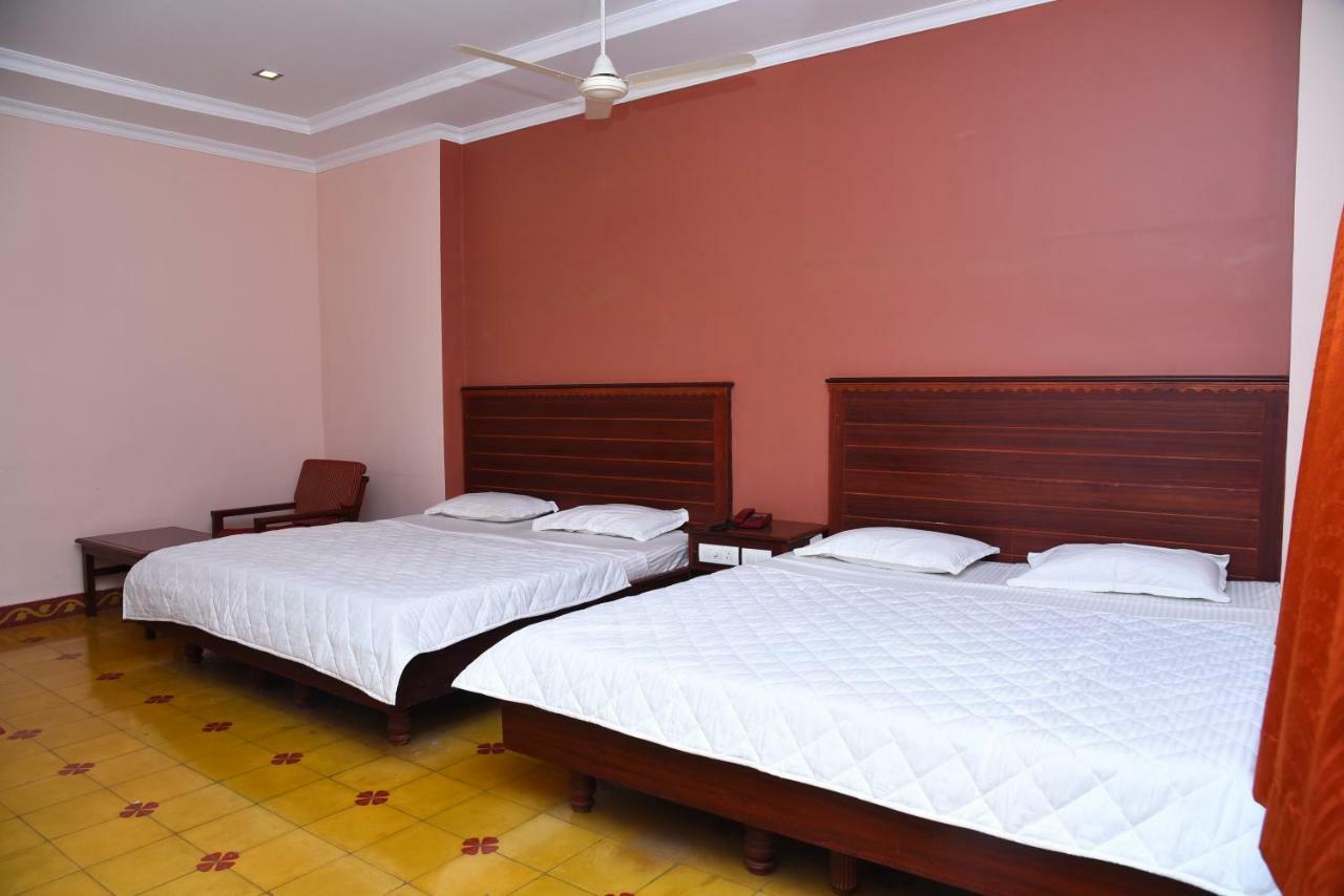 Hotel Subhalakshmi Palace Karaikudi Dış mekan fotoğraf