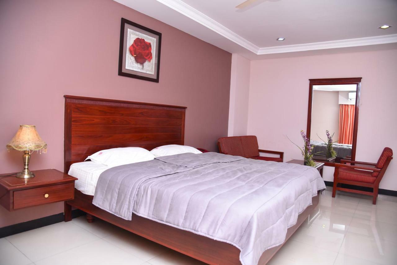 Hotel Subhalakshmi Palace Karaikudi Dış mekan fotoğraf